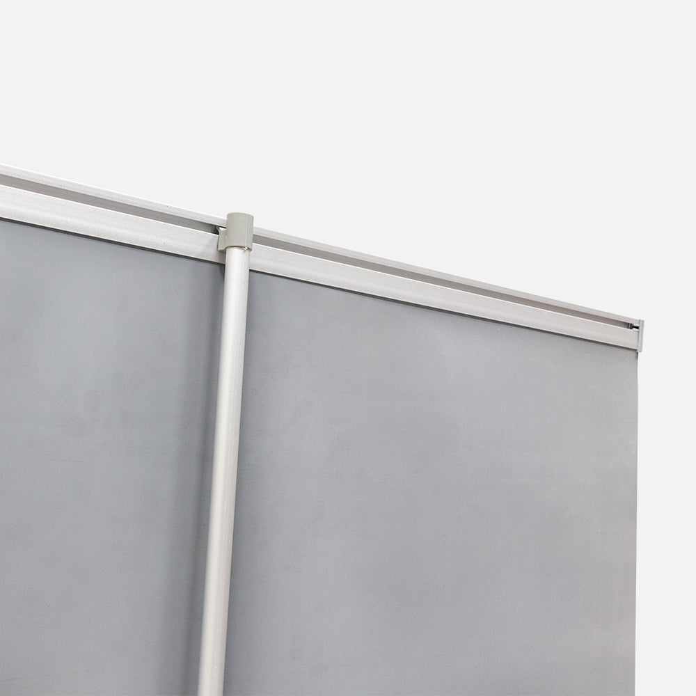 Roll up Banner Q33 04 At-Show