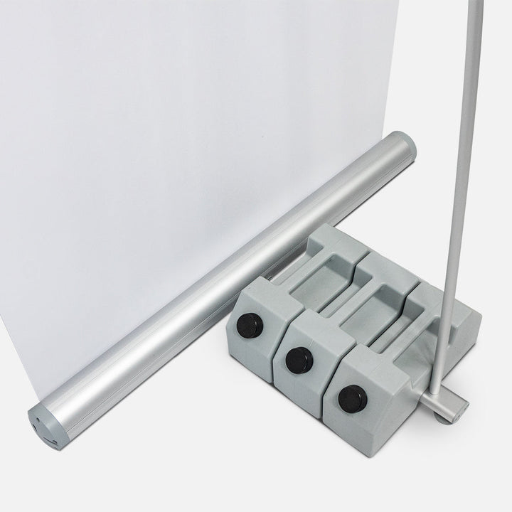 Outdoor Roll Up Banner G68 06 At-Show