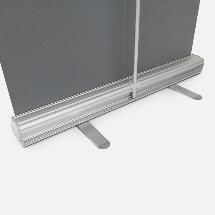 Roll up Banner Q33 06 At-Show